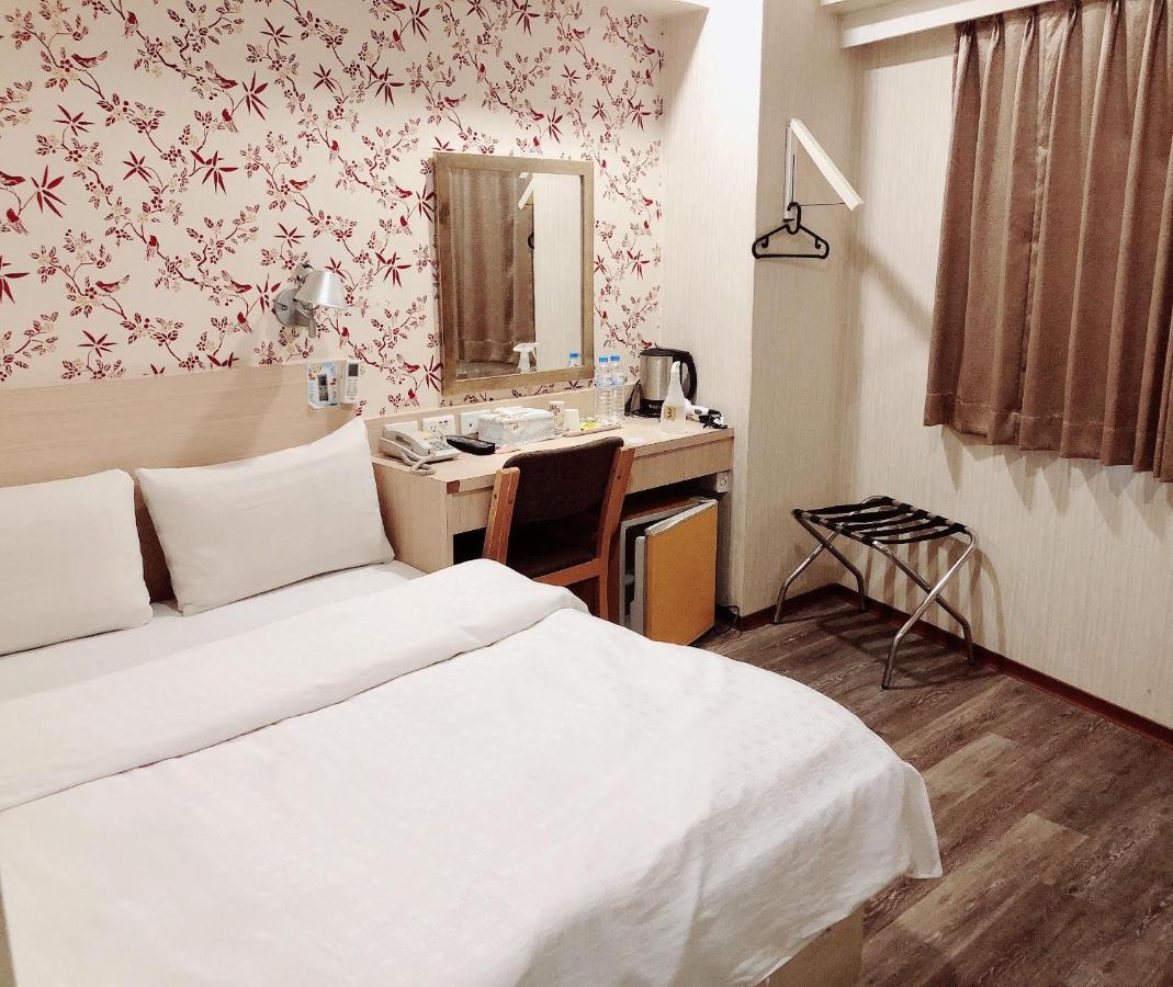 Sanduo Hotel Kaohsziung Kültér fotó