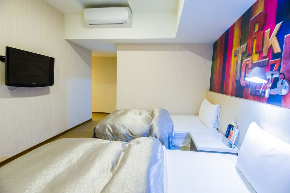 Sanduo Hotel Kaohsziung Kültér fotó